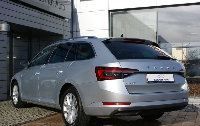 Skoda Superb cena 106900 przebieg: 54499, rok produkcji 2019 z Świerzawa małe 704